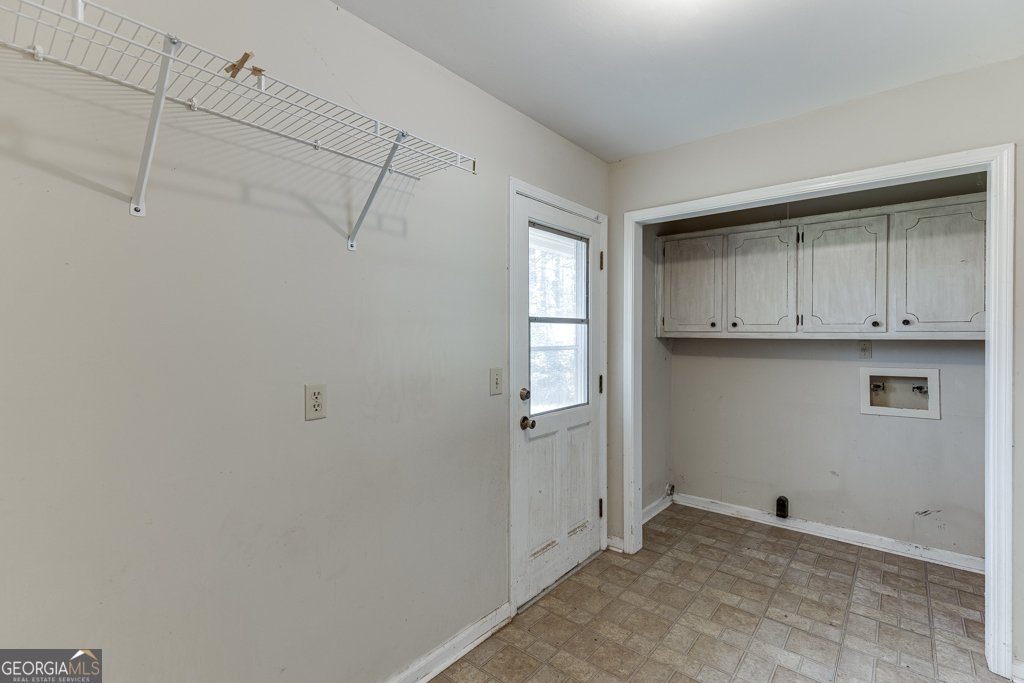 1245 Shadygrove Court Stone Mountain - Photo 17