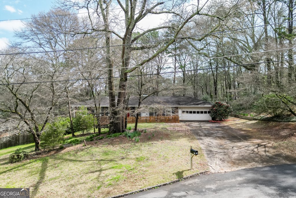 1245 Shadygrove Court Stone Mountain - Photo 37