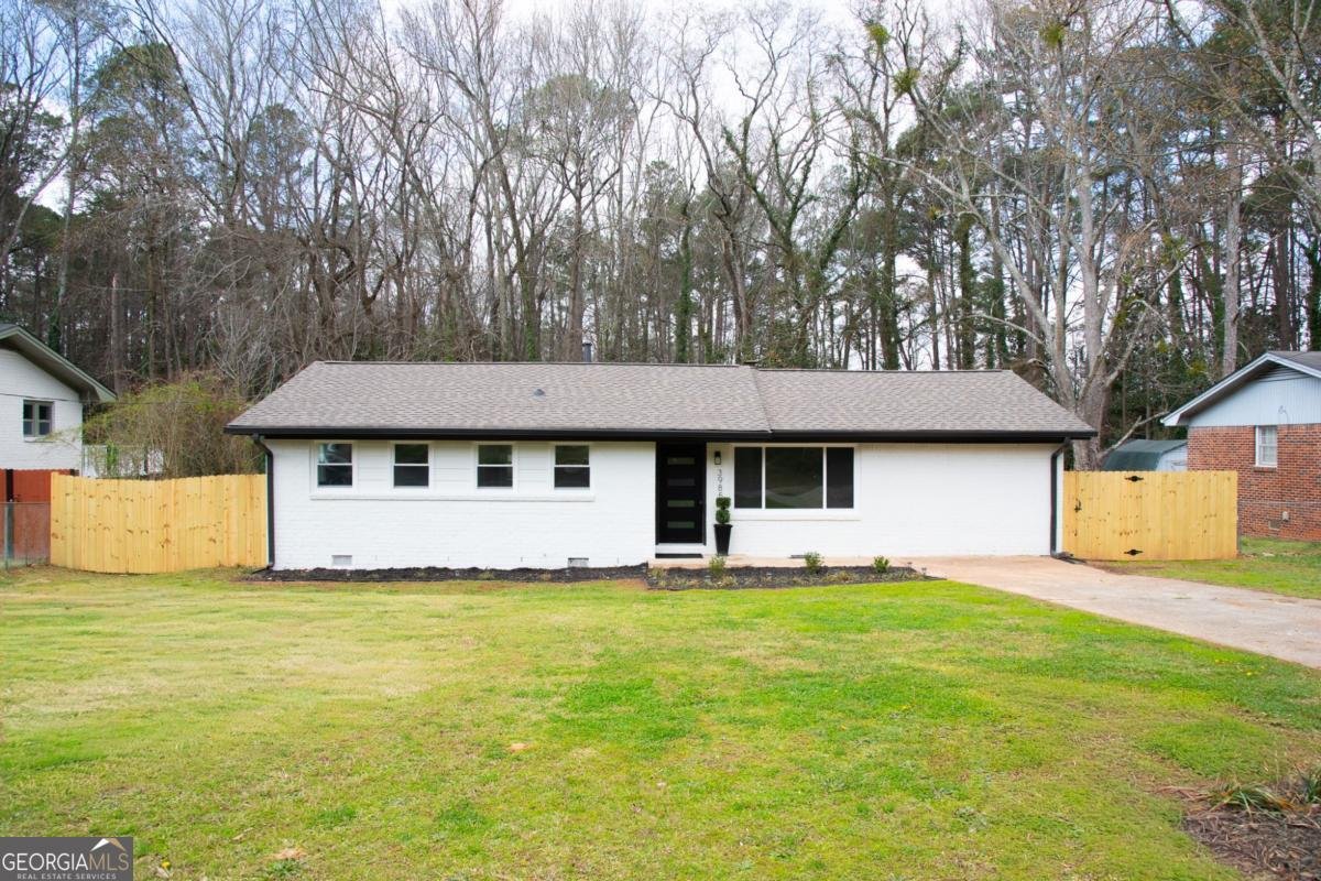 3985 Lindsey Drive Decatur - Photo 1