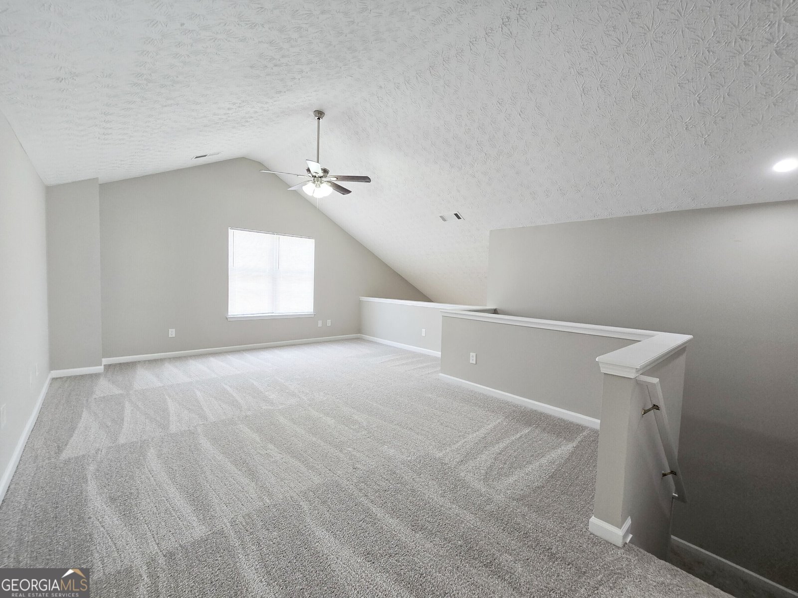 537 Goldfinch Way Stockbridge - Photo 17