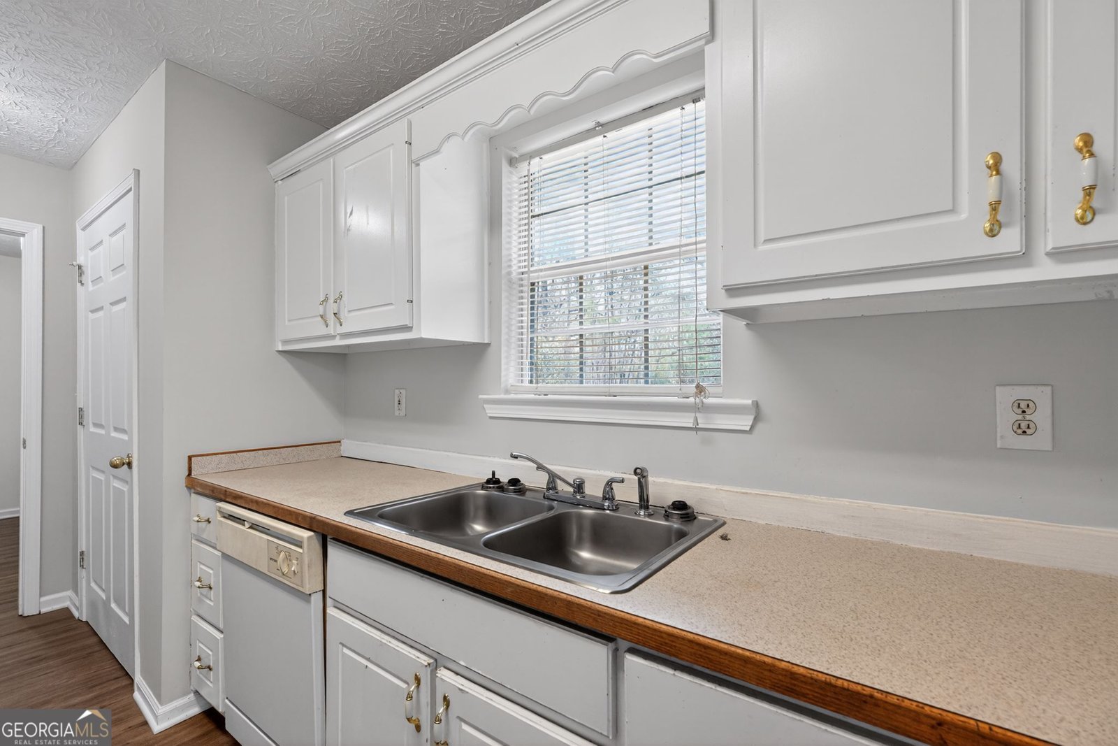 750 Mills Drive Covington - Photo 11