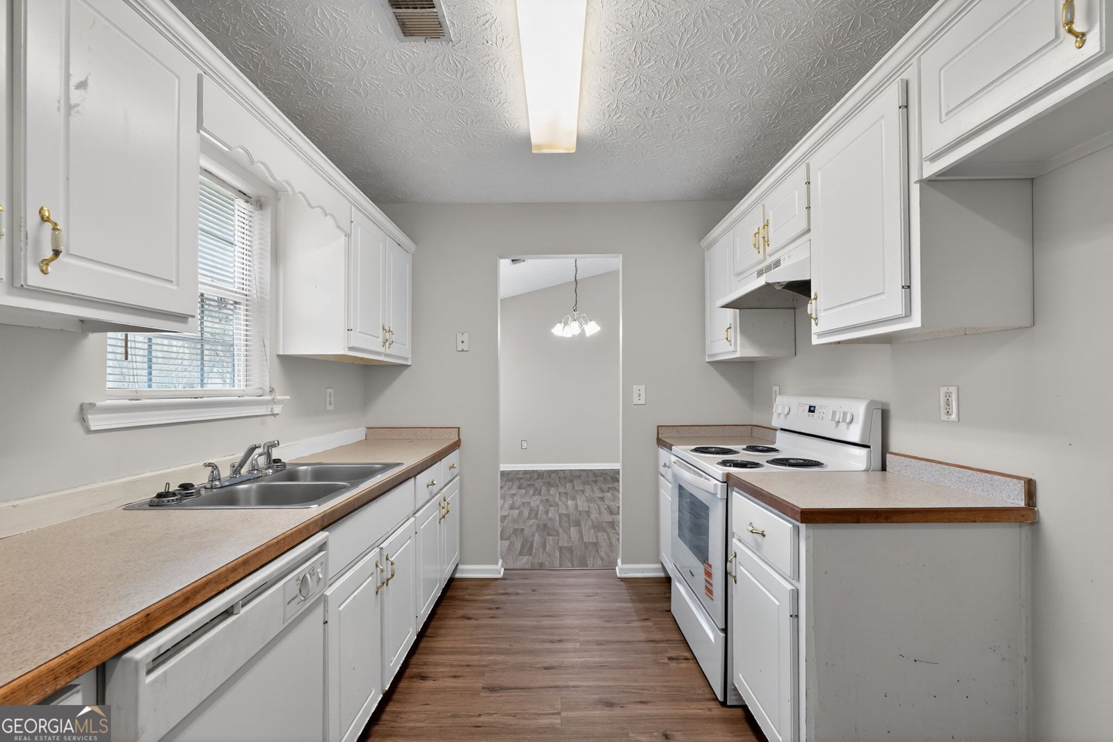 750 Mills Drive Covington - Photo 9