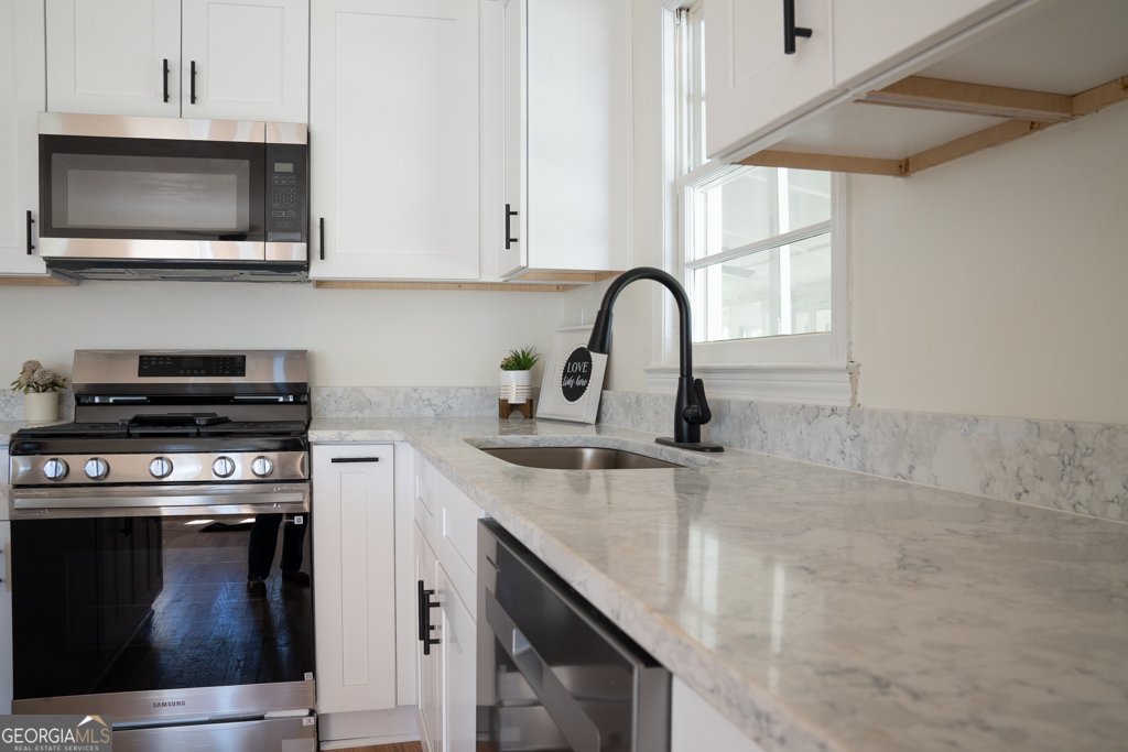 317 Jackson Street Cartersville - Photo 9