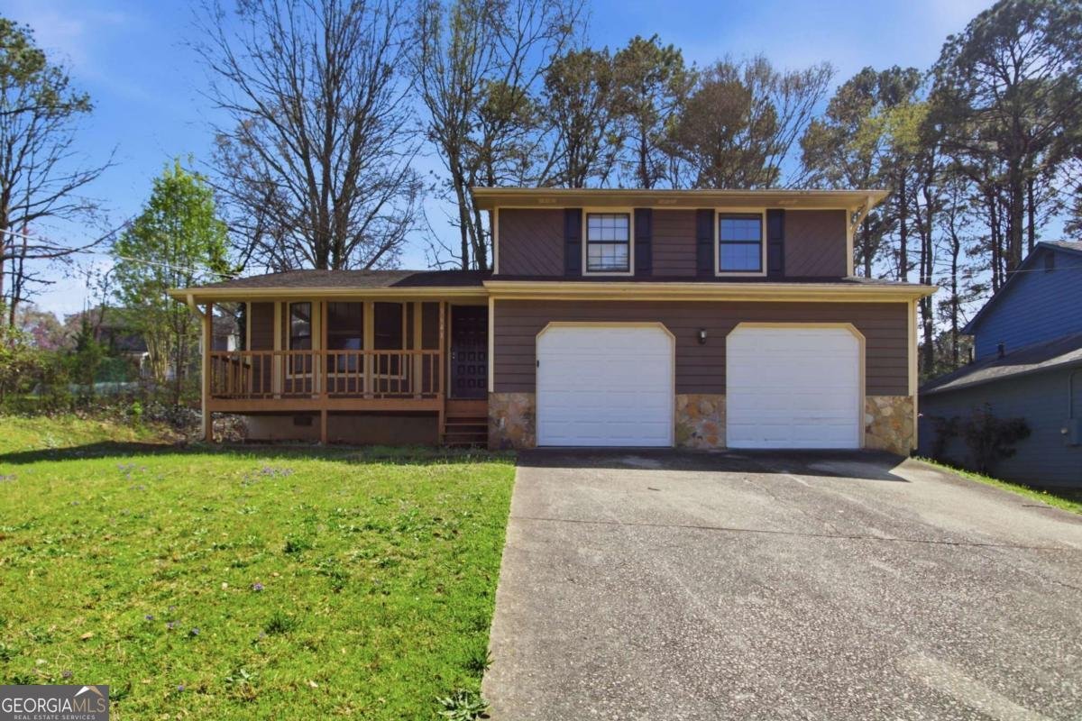 5641 Clifton Place Stone Mountain - Photo 1