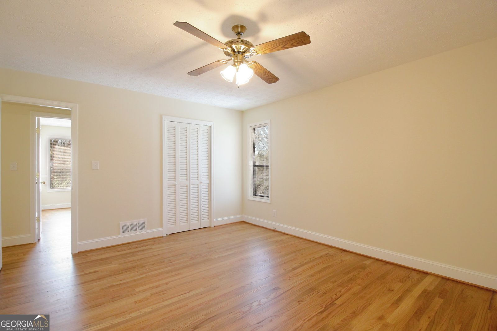 336 Princess Avenue Woodstock - Photo 13