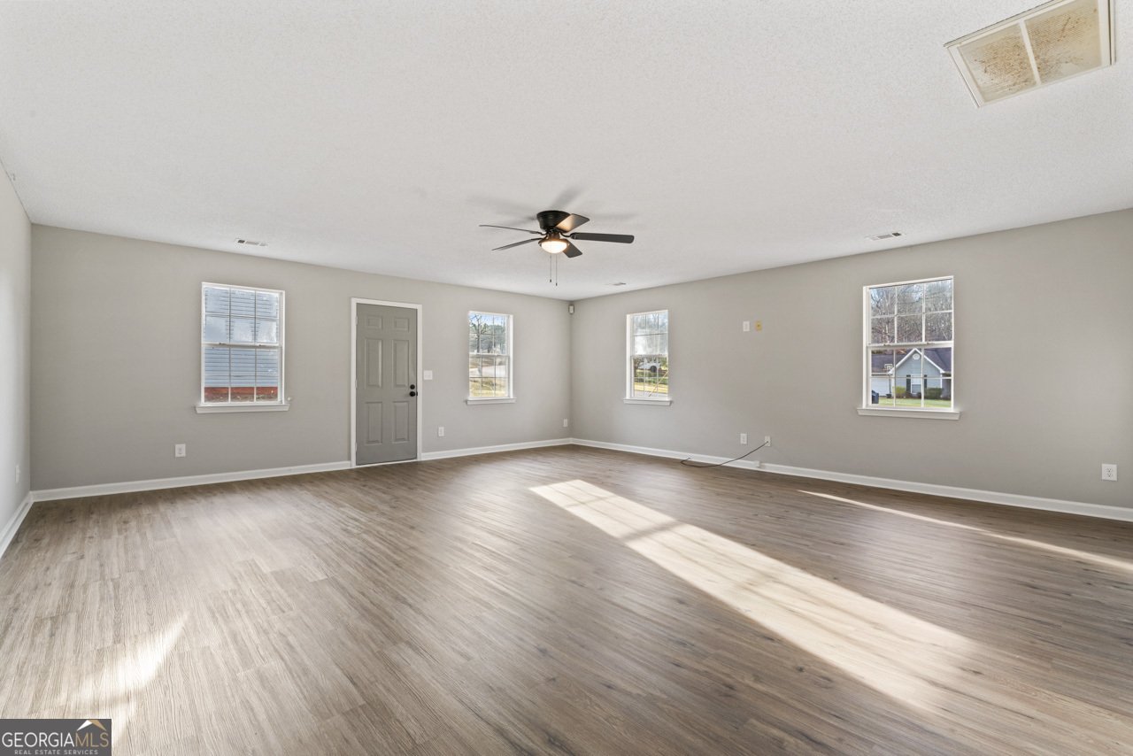 147 Bonnies Way Jenkinsburg - Photo 14