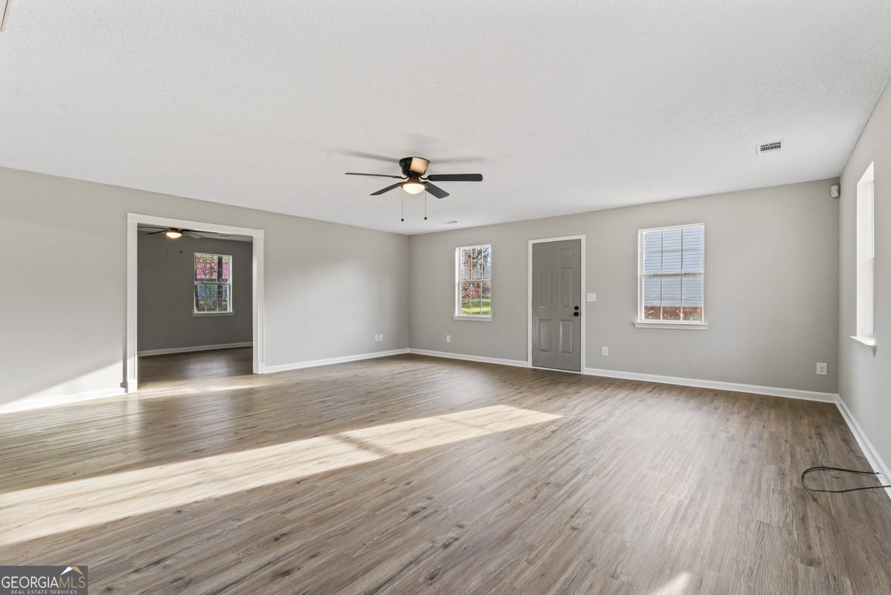 147 Bonnies Way Jenkinsburg - Photo 15