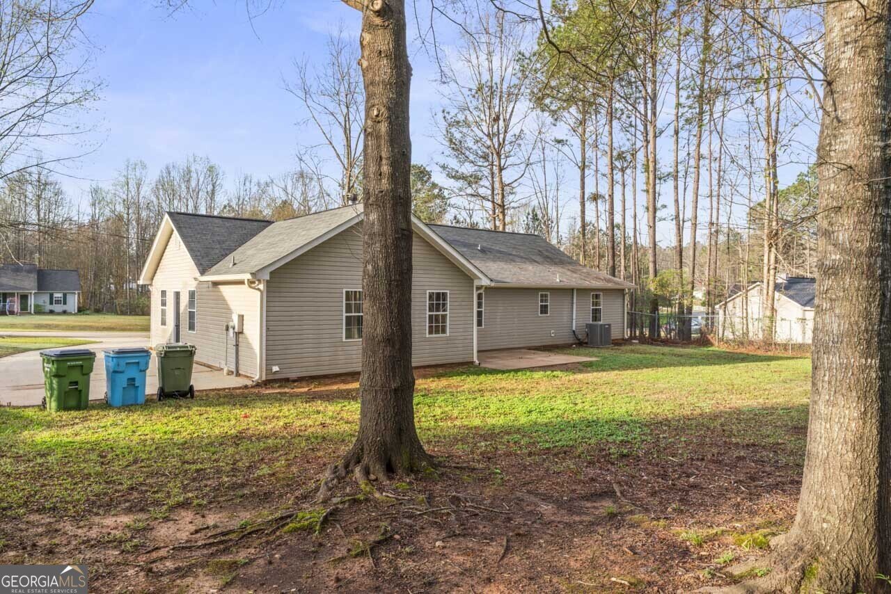 147 Bonnies Way Jenkinsburg - Photo 28