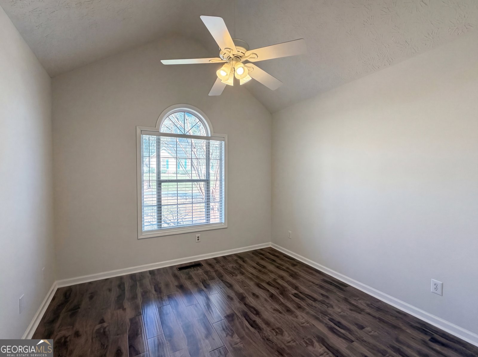 170 Camerons Way Covington - Photo 20