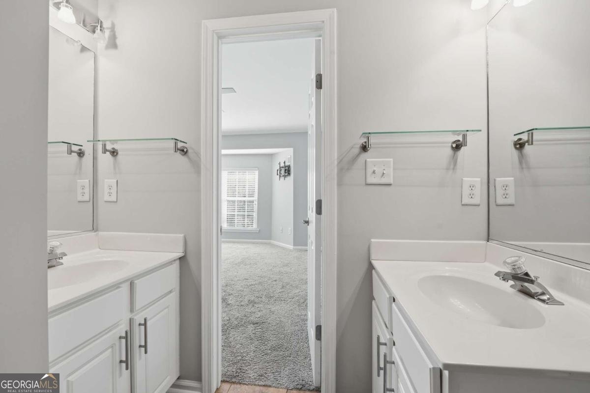 3294 Mill Springs Circle Buford - Photo 12