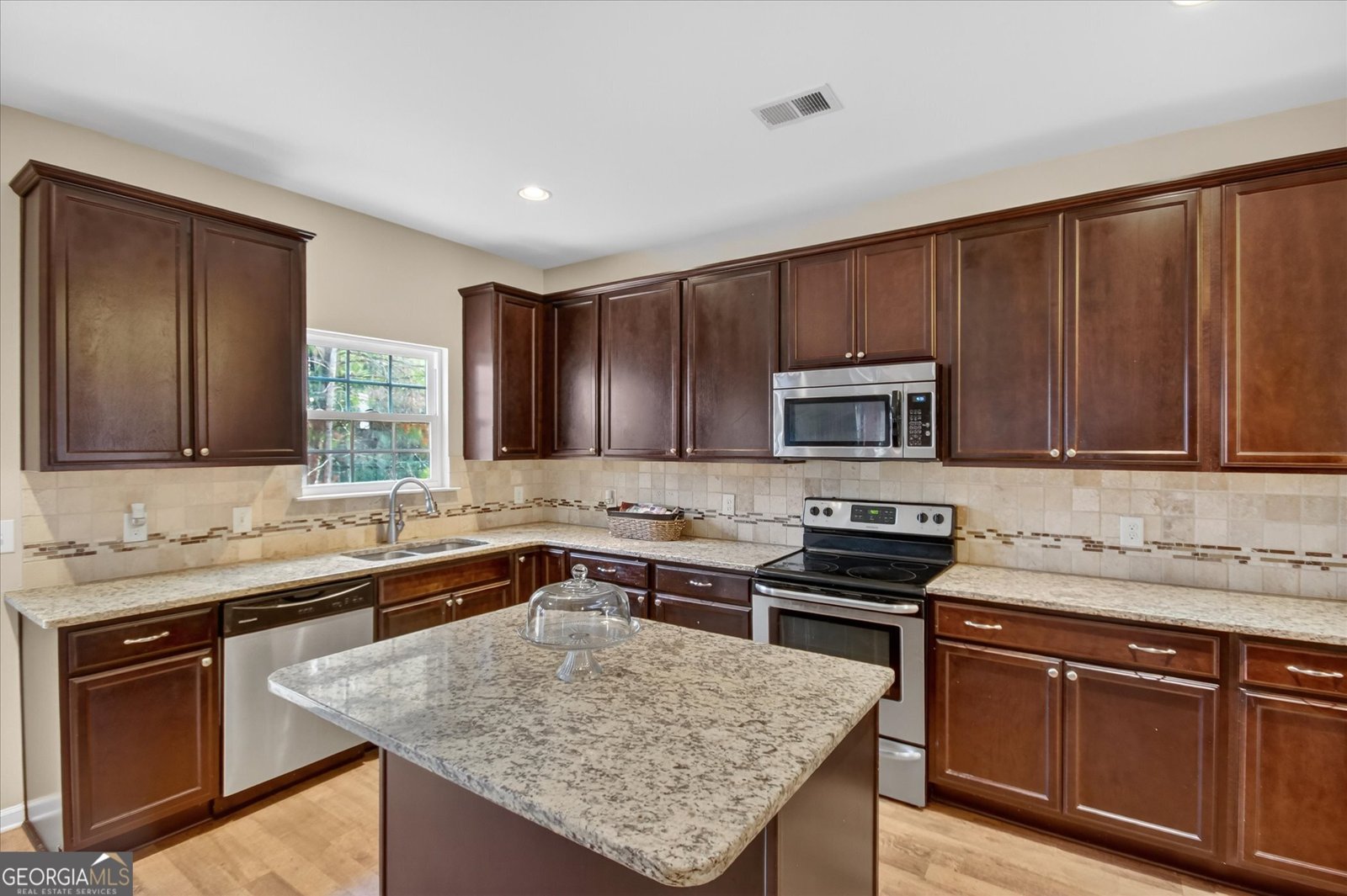 140 Mosswood Drive Savannah - Photo 15