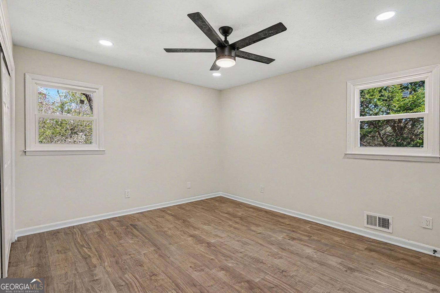 8832 Twin Oaks Drive Jonesboro - Photo 14