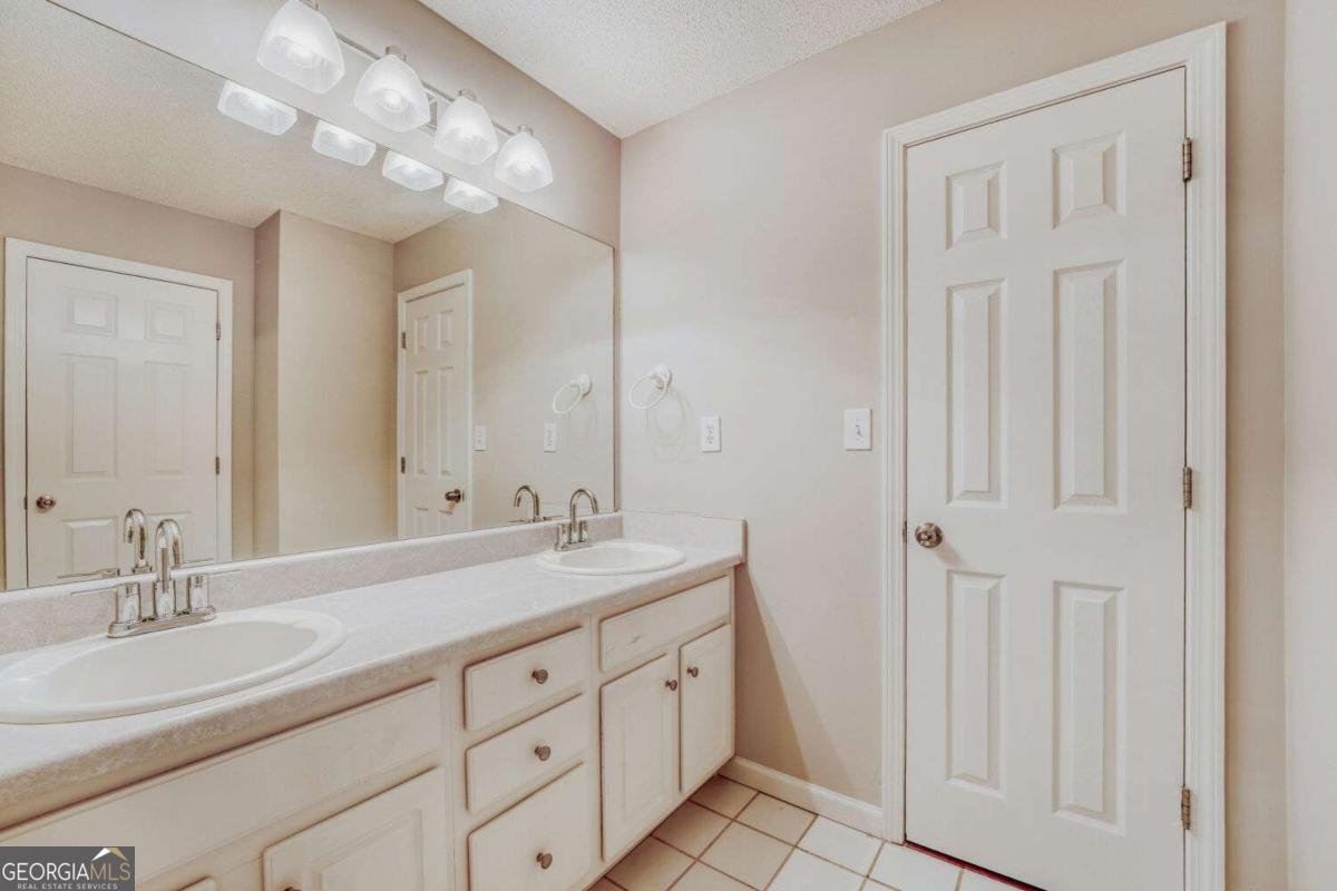 5709 Graceland Drive Powder Springs - Photo 16