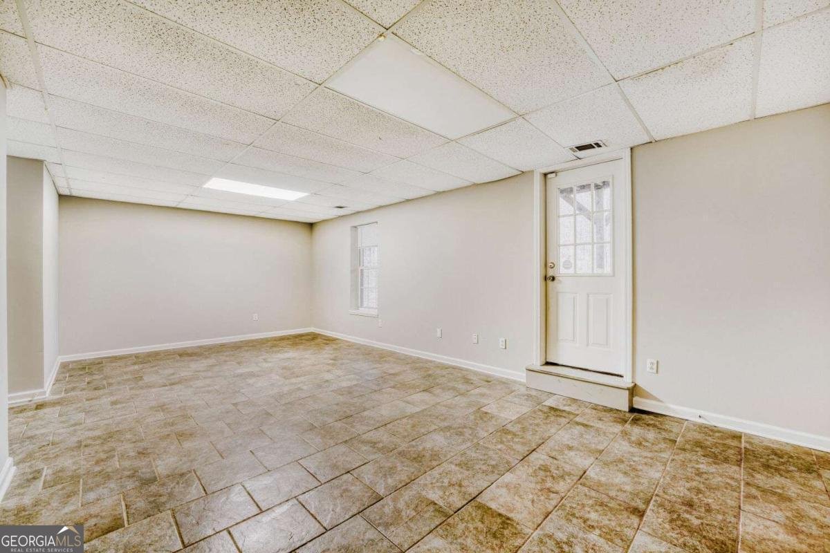 5709 Graceland Drive Powder Springs - Photo 7