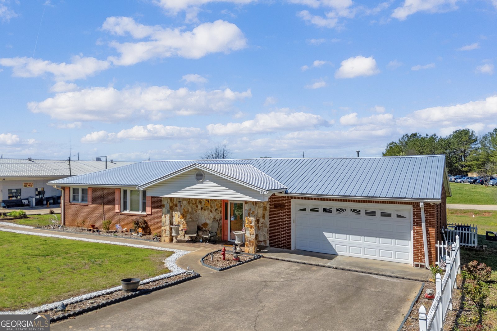 88 Maurice Way Lavonia - Photo 1