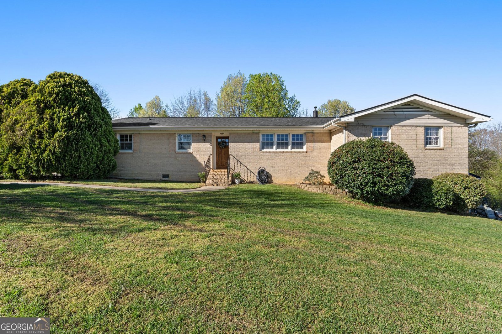 906 Steele Road Griffin - Photo 1