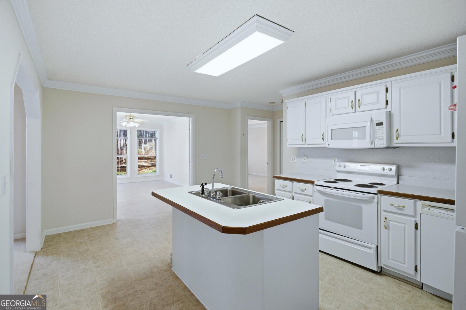 190 Cambridge Way Covington - Photo 13