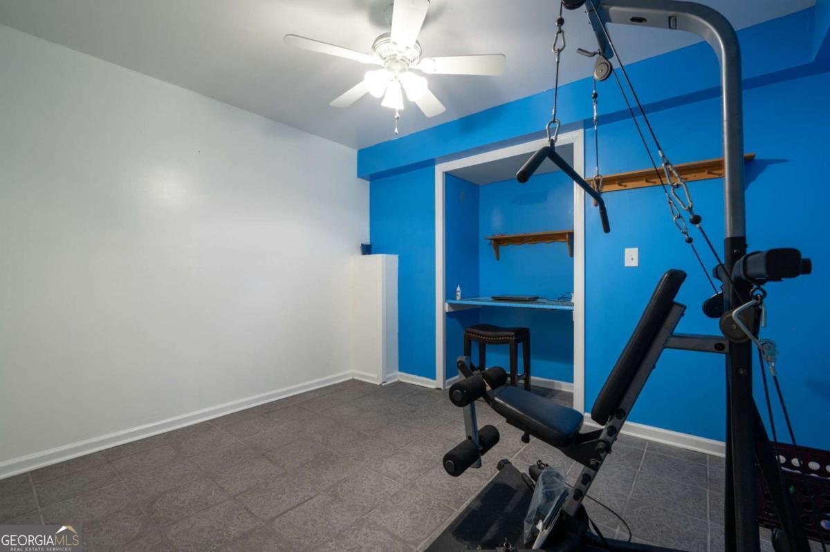 1227 Castle Point Court Conyers - Photo 59