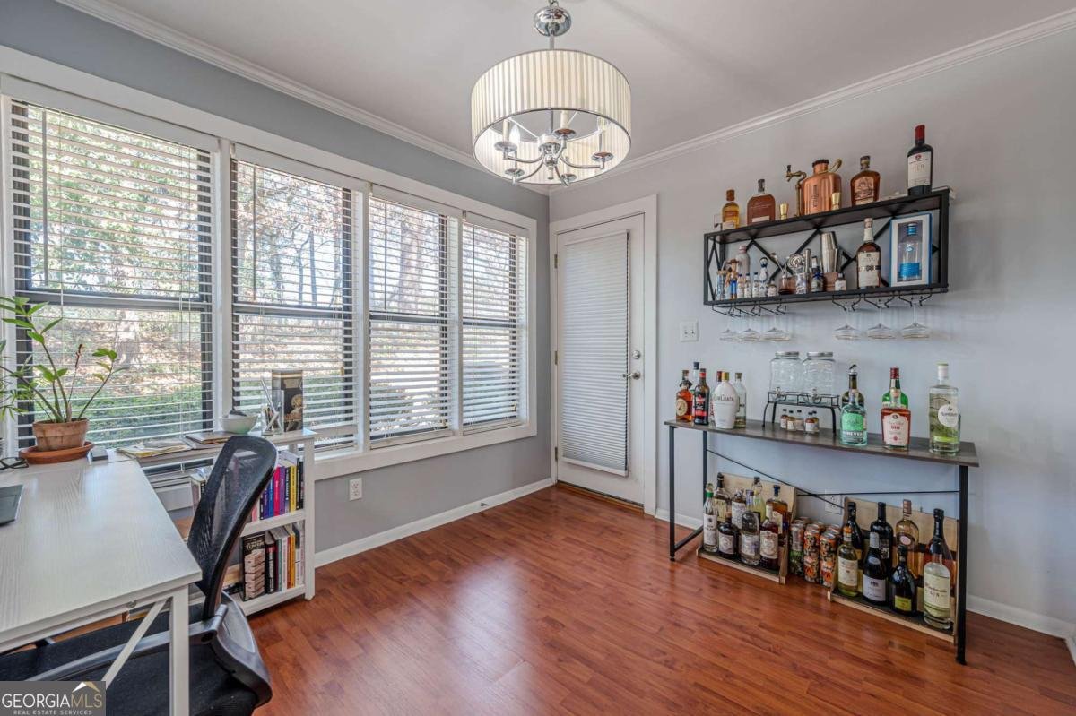 901 Summit North Drive Atlanta - Photo 16