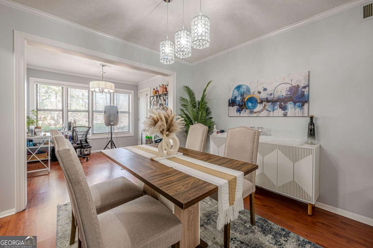 901 Summit North Drive Atlanta - Photo 8