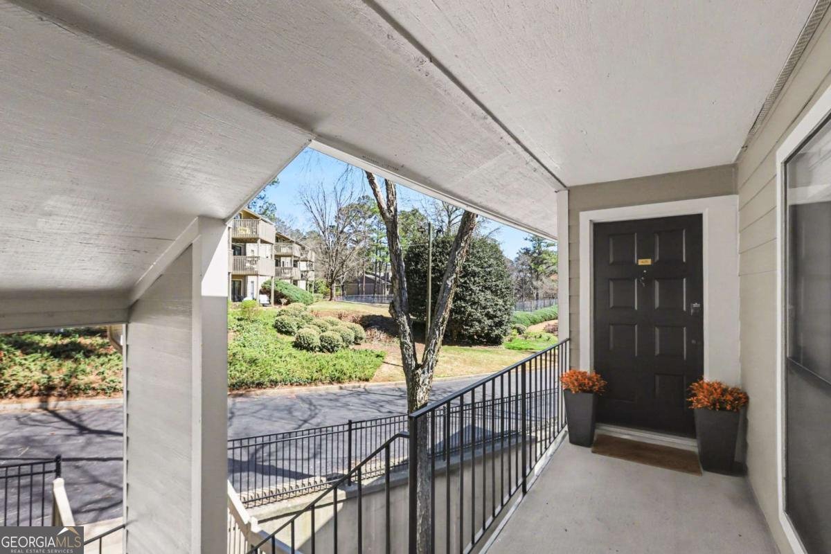 405 River Mill Circle Roswell - Photo 21