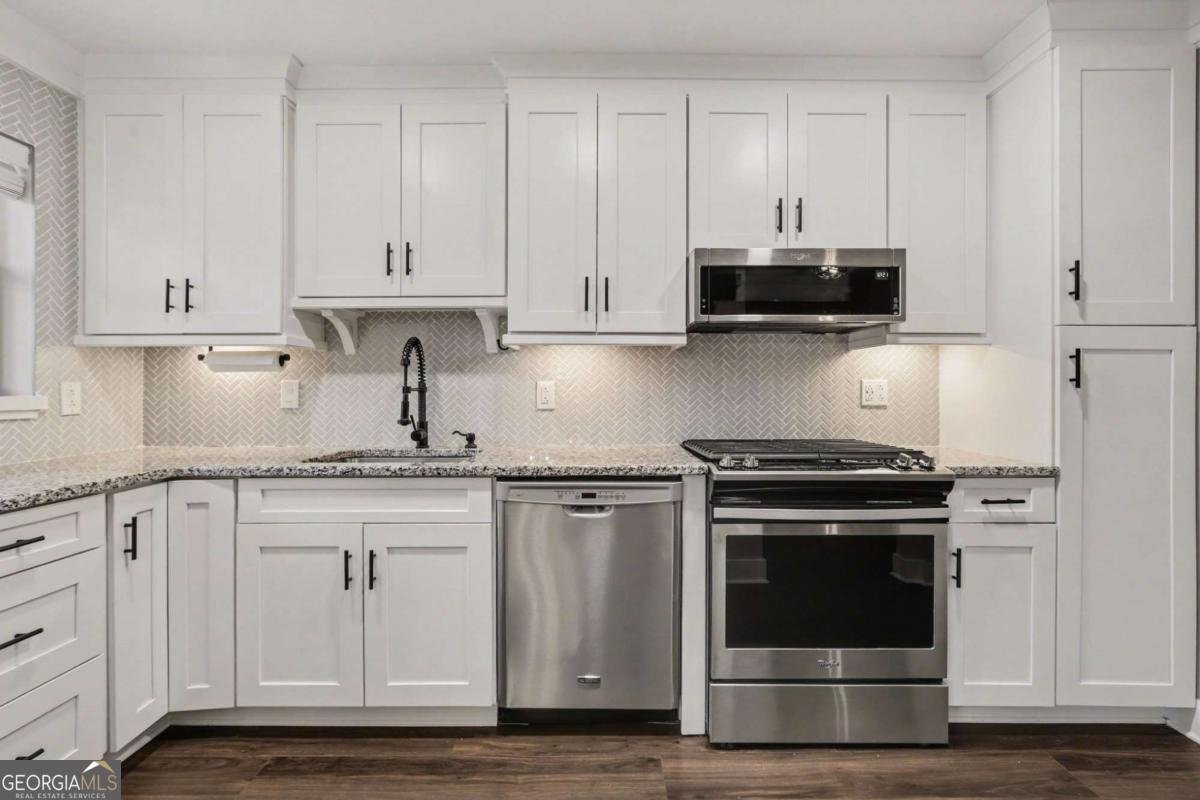 405 River Mill Circle Roswell - Photo 8