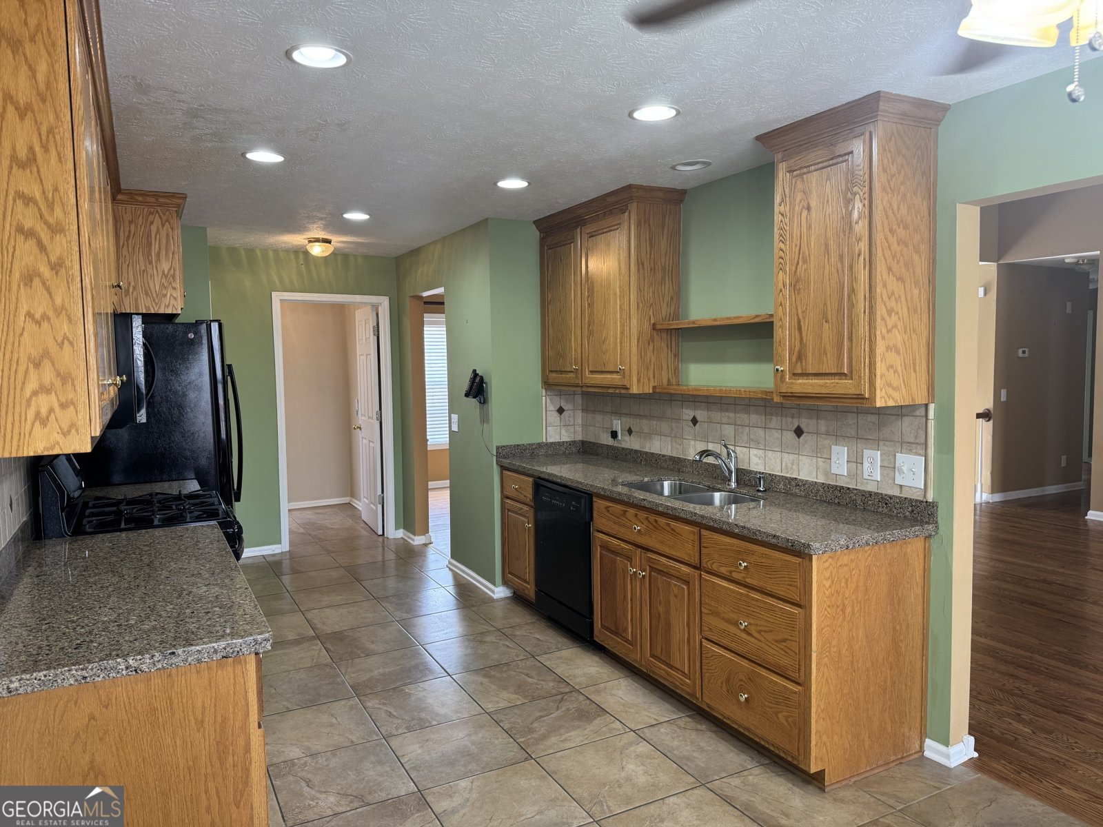 2343 Bluff Creek Overlook Douglasville - Photo 15