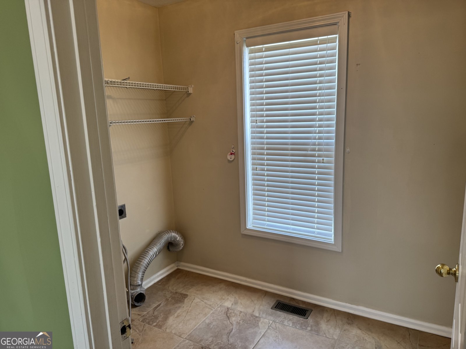 2343 Bluff Creek Overlook Douglasville - Photo 18