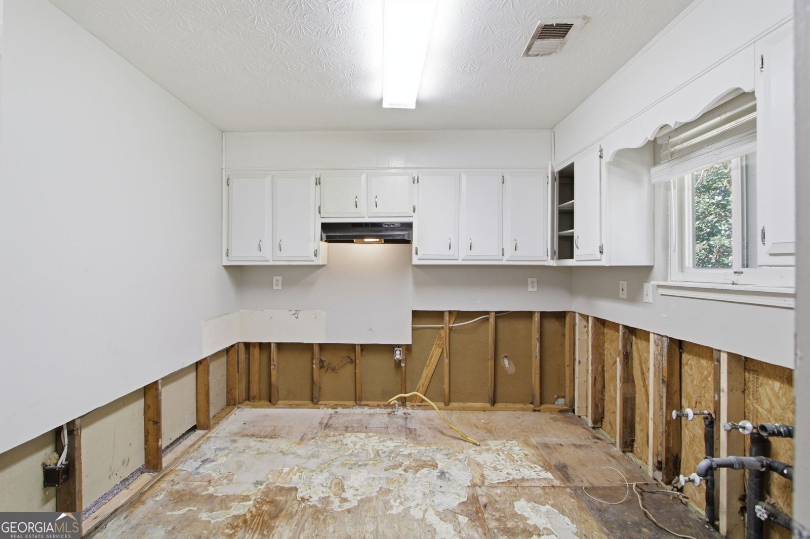 3292 Mixon Way Stone Mountain - Photo 9