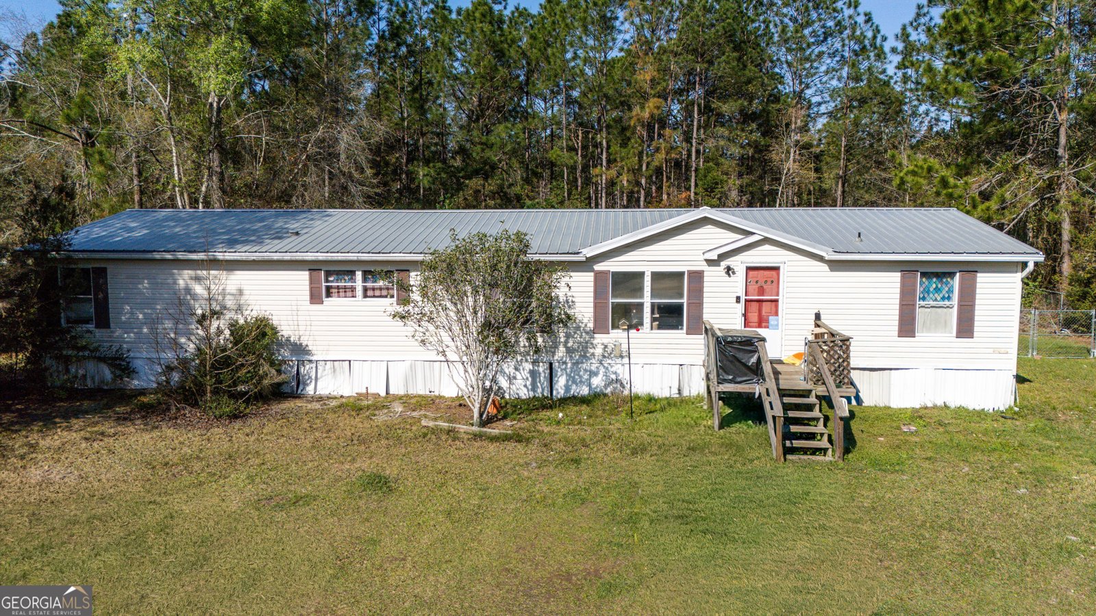 4609 Heidi Drive Waycross - Photo 1