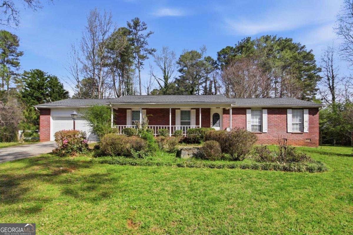 860 Regency Court Lawrenceville - Photo 1