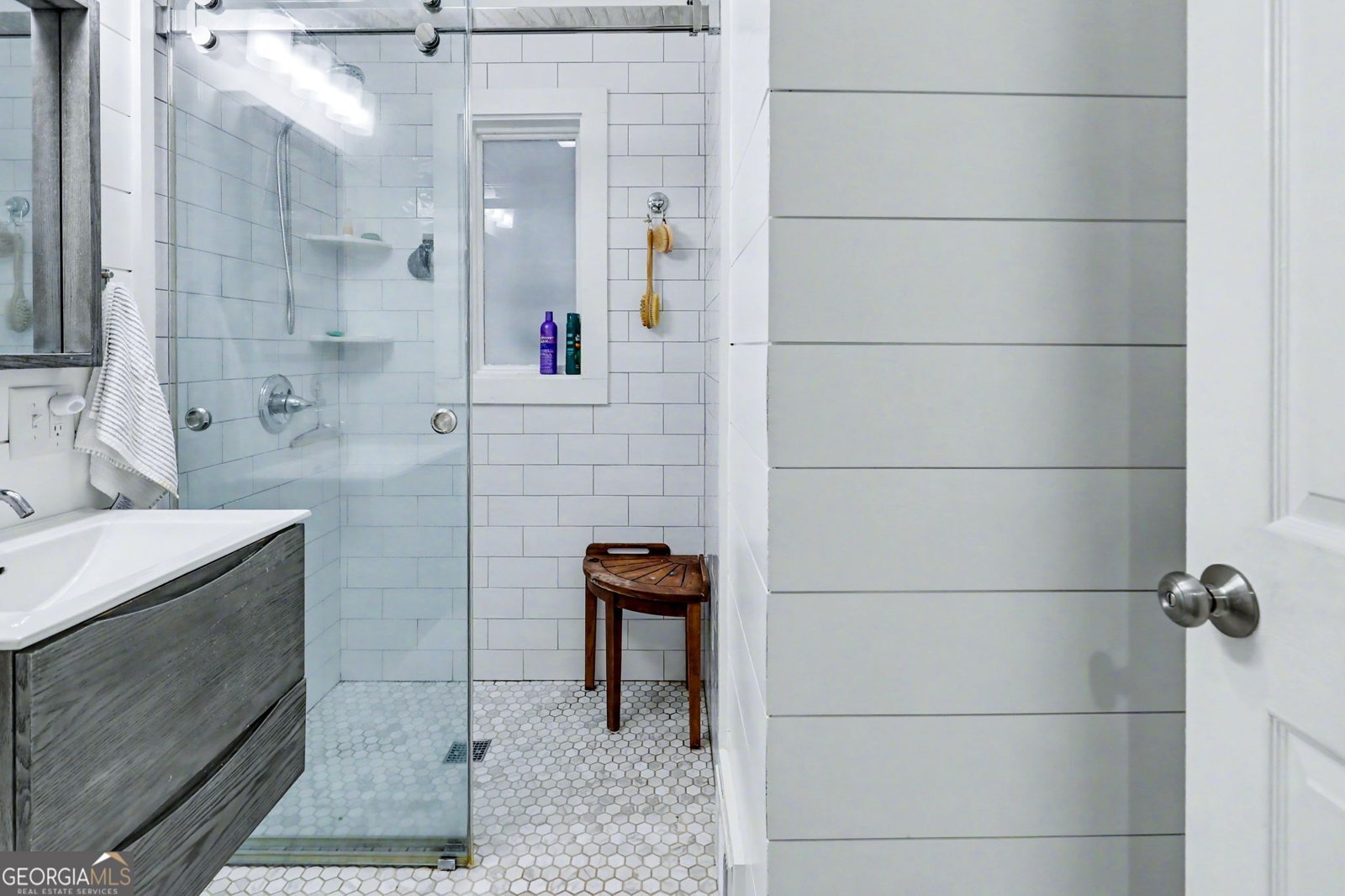 221 Valley Street Clayton - Photo 36