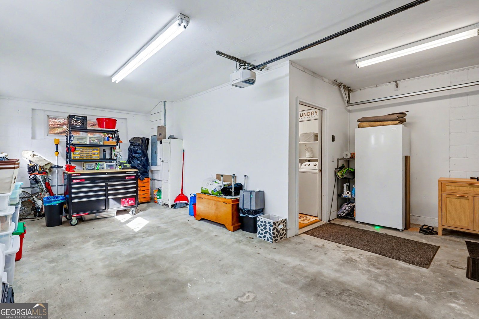 221 Valley Street Clayton - Photo 48