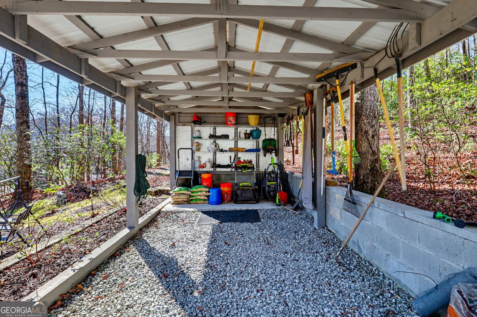 221 Valley Street Clayton - Photo 56