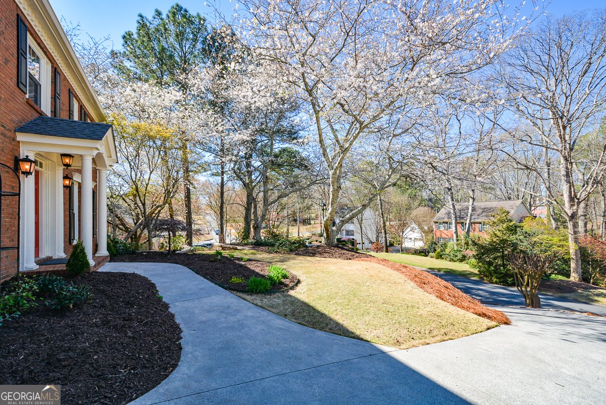 1463 Wood Thrush Way Marietta - Photo 8