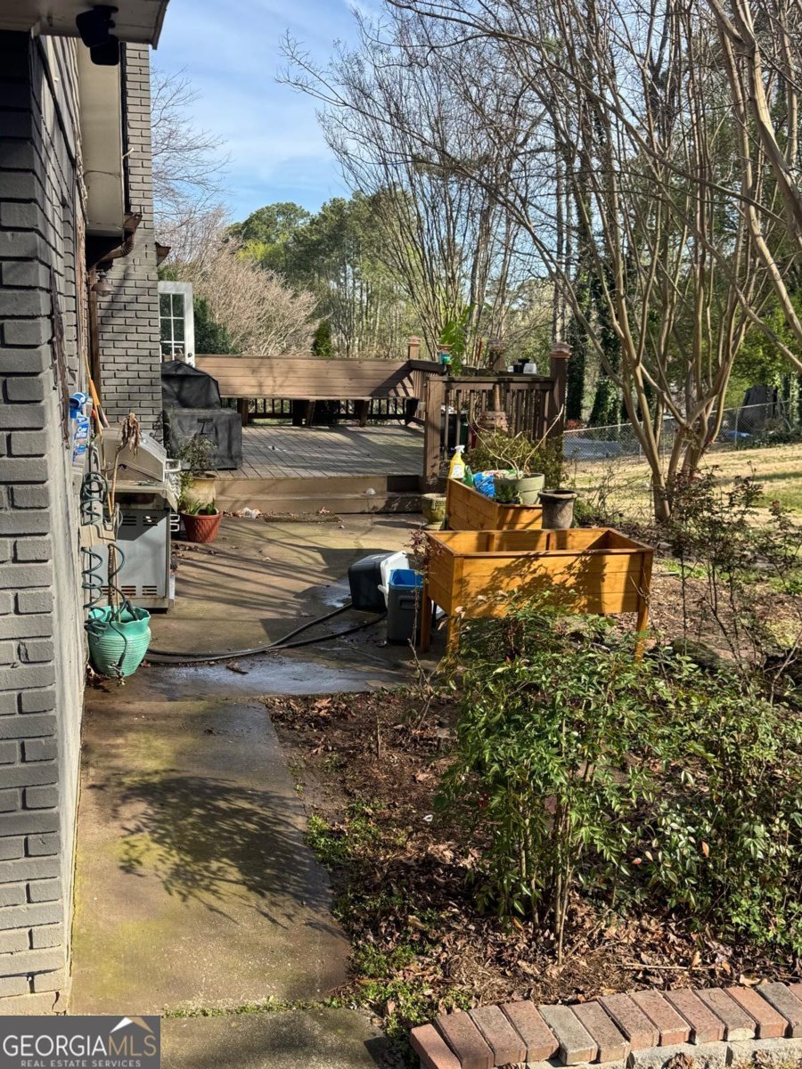 2282 Westridge Drive Snellville - Photo 22