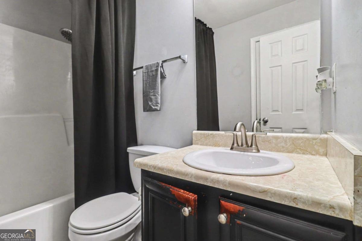 7666 Bowhead Court Fairburn - Photo 17