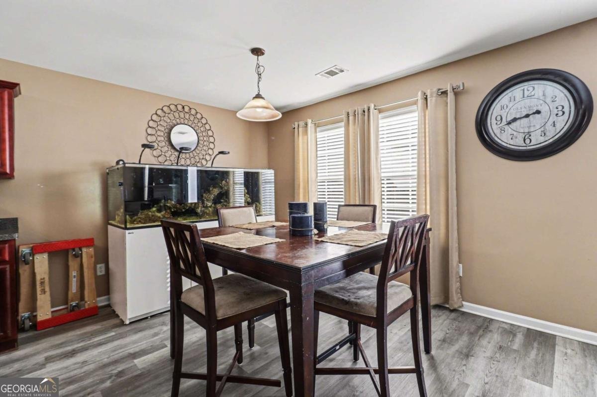 7666 Bowhead Court Fairburn - Photo 8