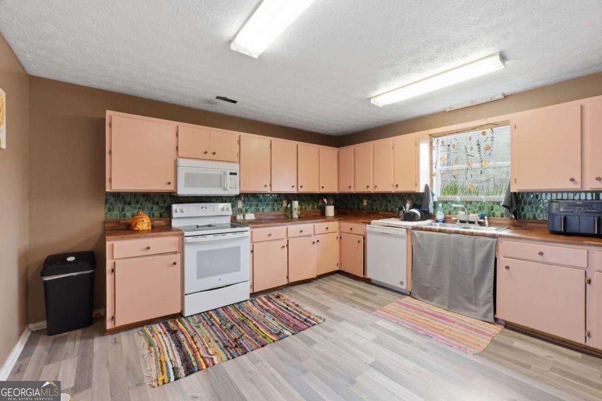 151 Grandma Branch Road Grantville - Photo 7