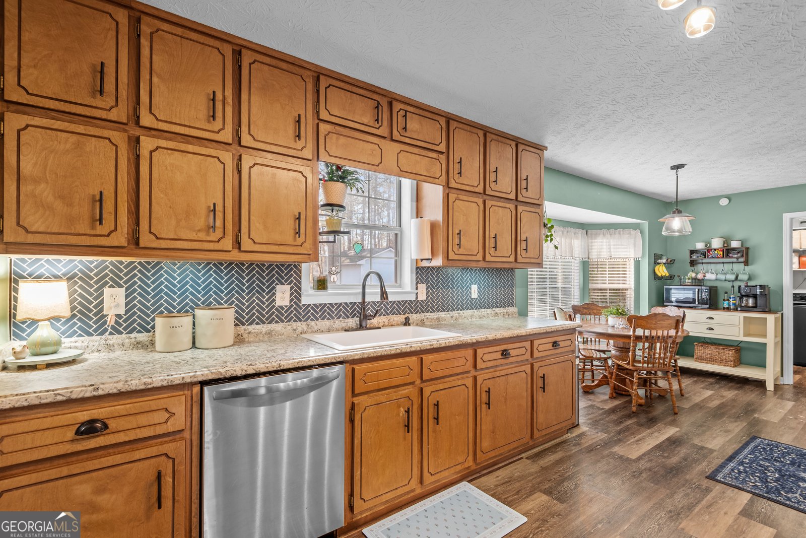 466 Grove Pointe Court Locust Grove - Photo 10