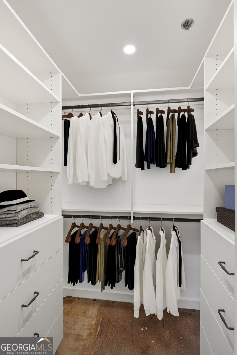 585 White Circle Athens - Photo 24