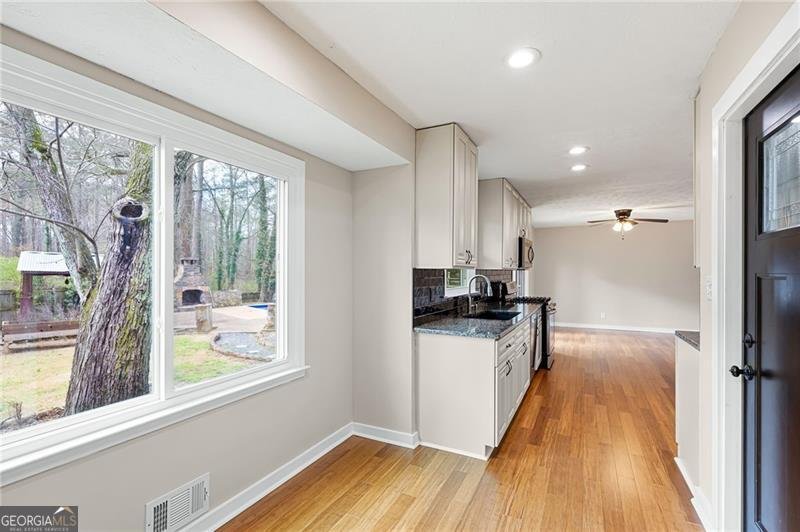 1590 Bellchase Drive Marietta - Photo 13