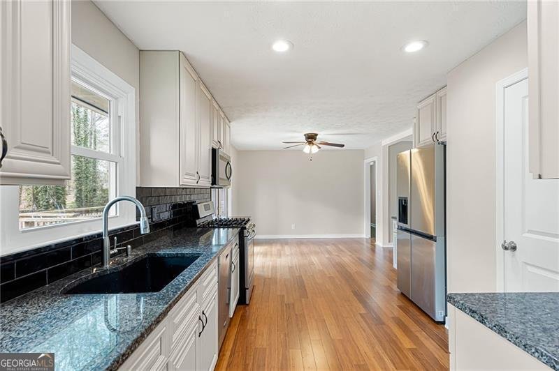 1590 Bellchase Drive Marietta - Photo 15