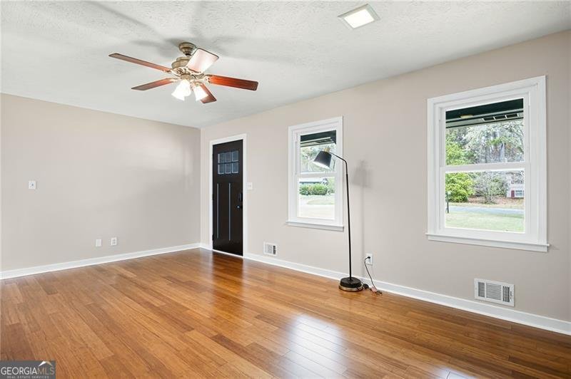 1590 Bellchase Drive Marietta - Photo 7