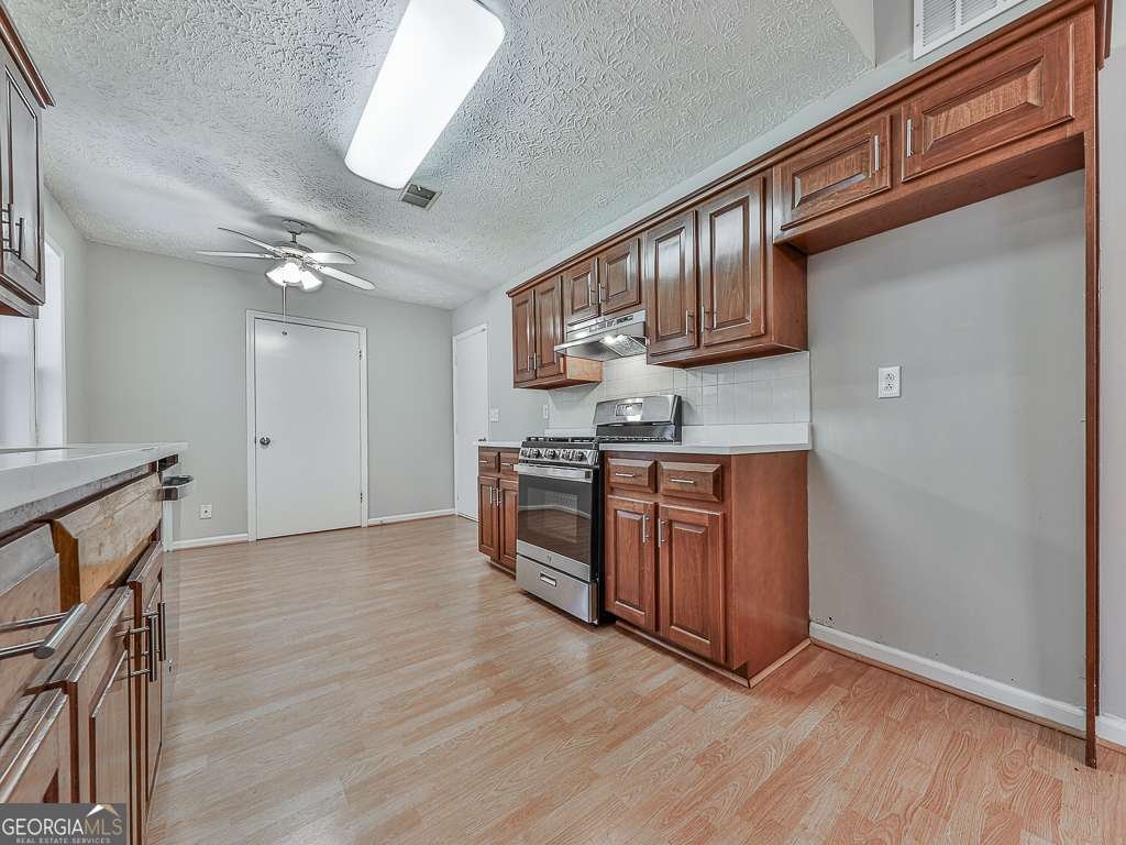 5506 Vaughn Road Woodstock - Photo 8