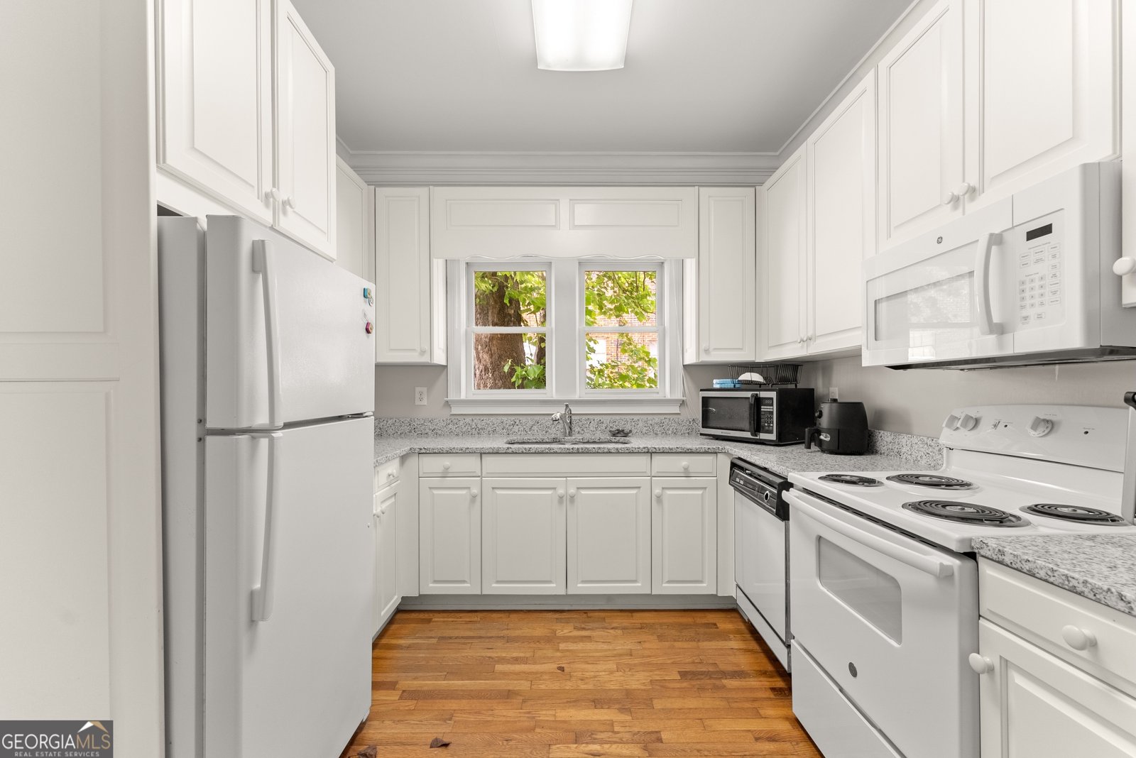 592 Main Street Cornelia - Photo 13