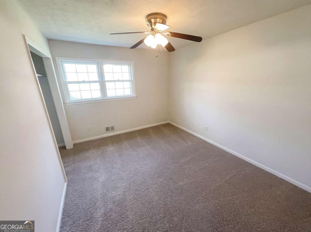 6439 Shore Drive Douglasville - Photo 11