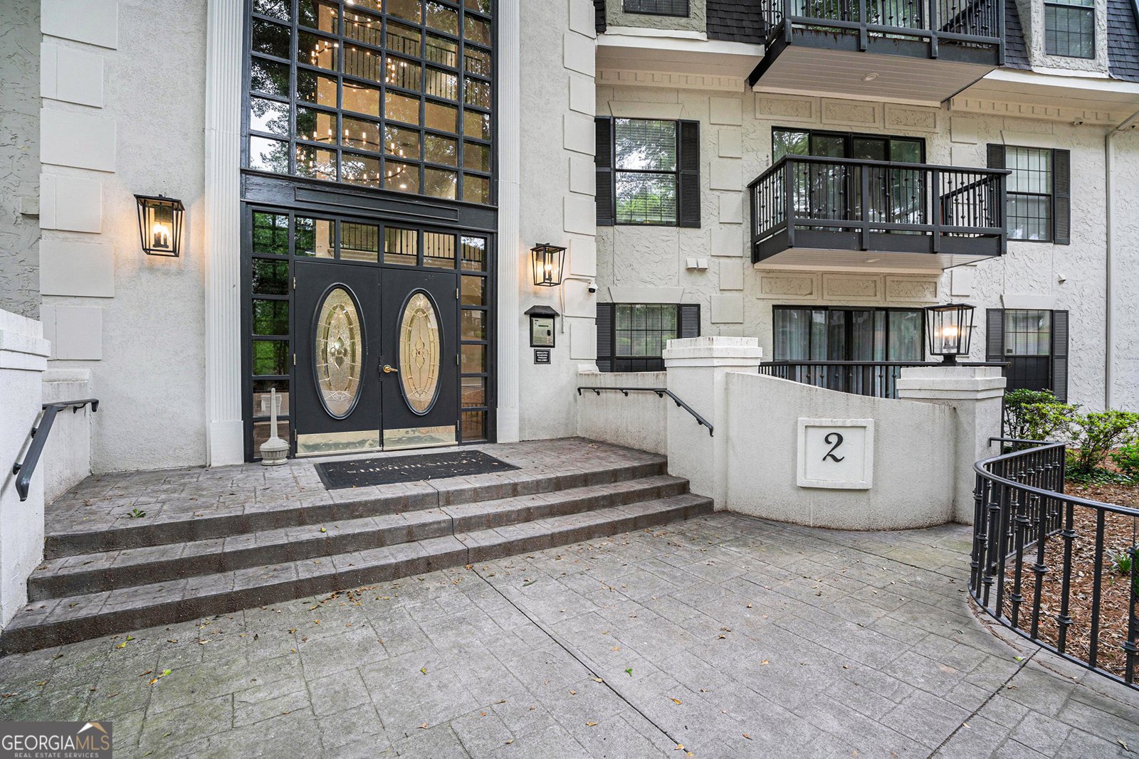 2106 Pine Heights Drive Atlanta - Photo 1