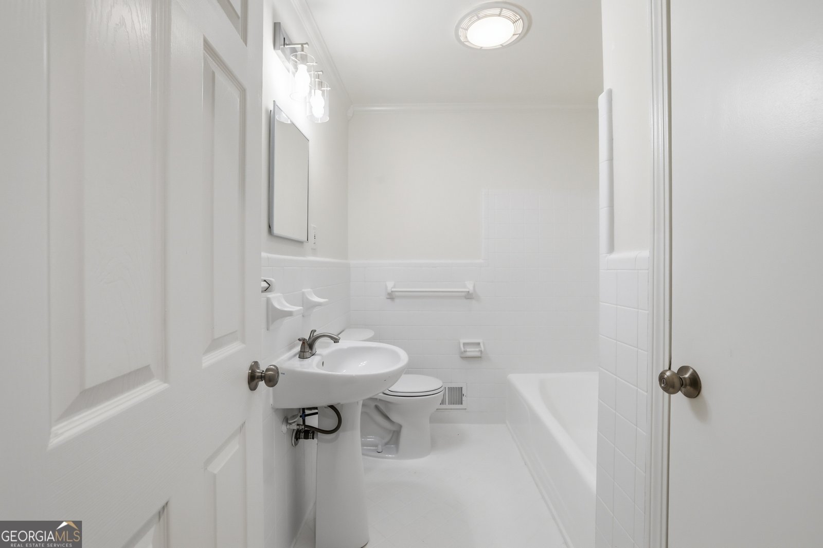 2685 Warwick Circle Atlanta - Photo 18