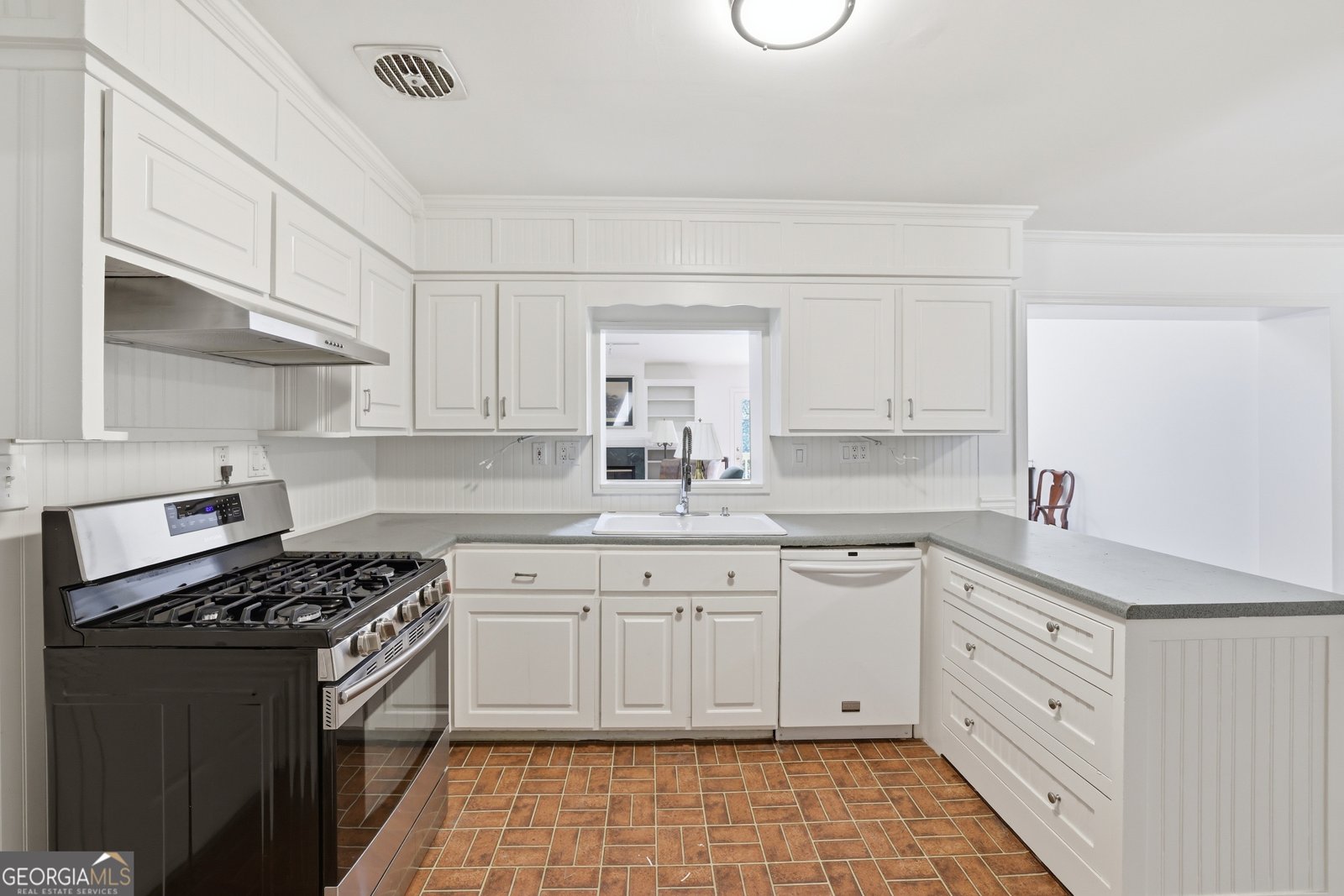 2685 Warwick Circle Atlanta - Photo 6